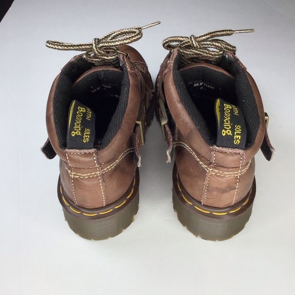 Vintage Made in England 9946 Doc Marten Brown Leather Criss Cross Boots Size 7. main image 8
